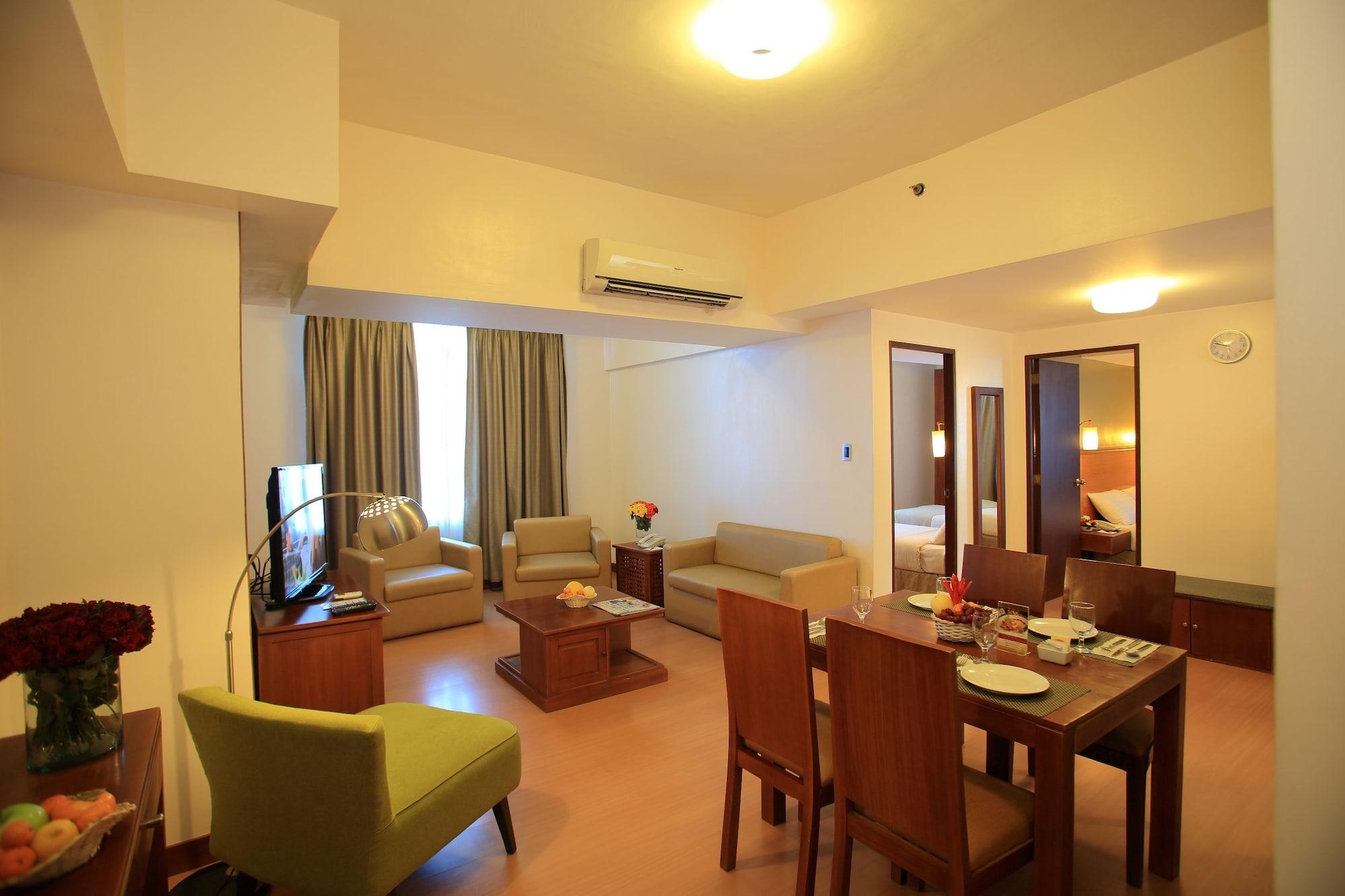 The Malayan Plaza Hotel Pasig City Extérieur photo
