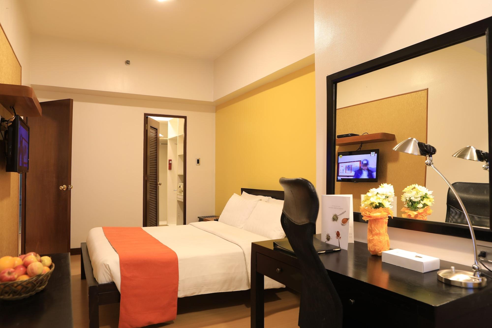 The Malayan Plaza Hotel Pasig City Extérieur photo