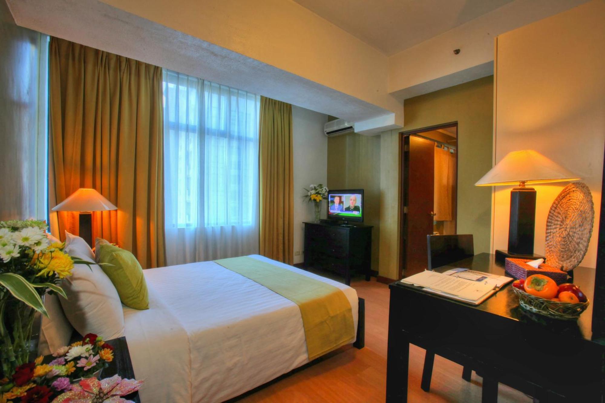 The Malayan Plaza Hotel Pasig City Extérieur photo